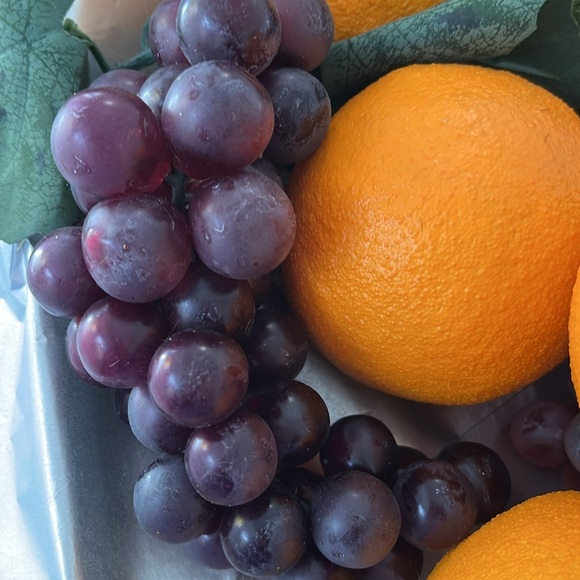 Cornucopia fruits - Picture 3 of 9